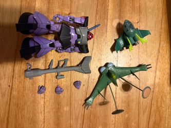 Gundam figures