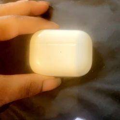 Air Pod Pros Case No Ear Buds 