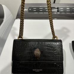 KURT GEIGER BLACK LEATHER SMALL BAG