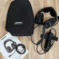 Bose A20 Aviation Headset With Bluetooth function Black 


