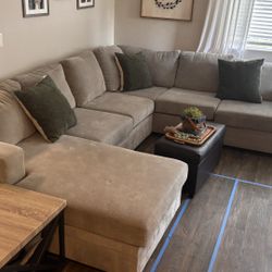 Bonaterra Dove Grey 127" 2 Piece U Shaped Sectional Couch