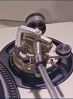 Technics Audiophiles Dj Parts Technics Turntables SL-1200M3D SL-1210M5G Sl-1200MK2 SL-1210MK2  Parts Tonearms Pivot Mounts Bearings Technics 1200