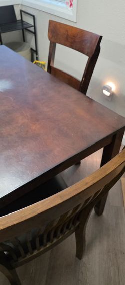 Real wood table w/ chairs