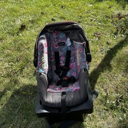 Evenflo car seat for kids