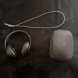 2025 Beats Studio Pro