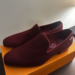 Tayno wine-color dress shoes