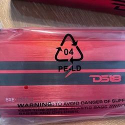 DS18 SXE-1200.4/RD Car Stereo Audio Full Range 4-Channel 1200 Watt Amplifier