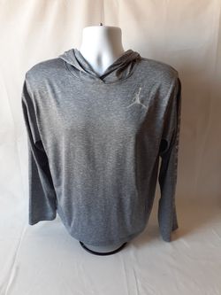 Air Jordan boys pullover hoodie shirt size XL