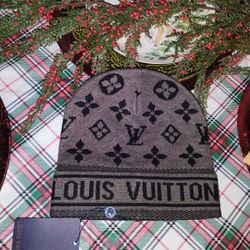 FIRM IN MERCED‼️NEW WITH TAGS ‼️NO TRADES ‼️