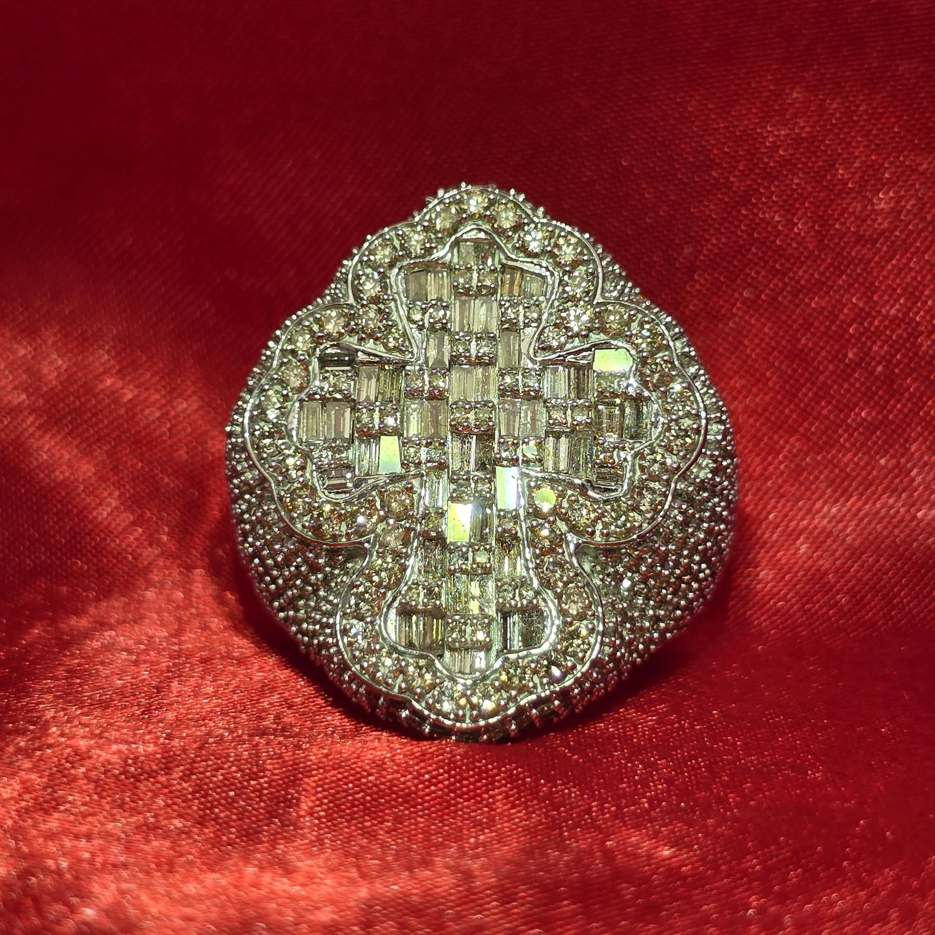 10k White Gold Diamond Cross Ring 5 ctw