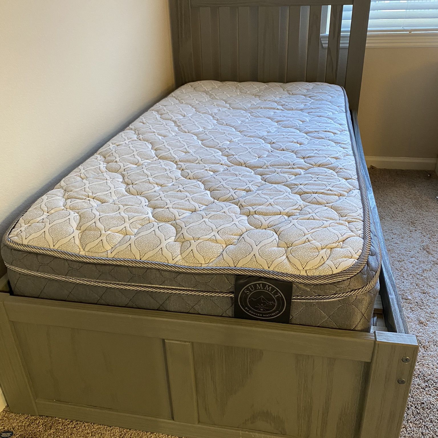 Twin Size Beds With Mattresses 