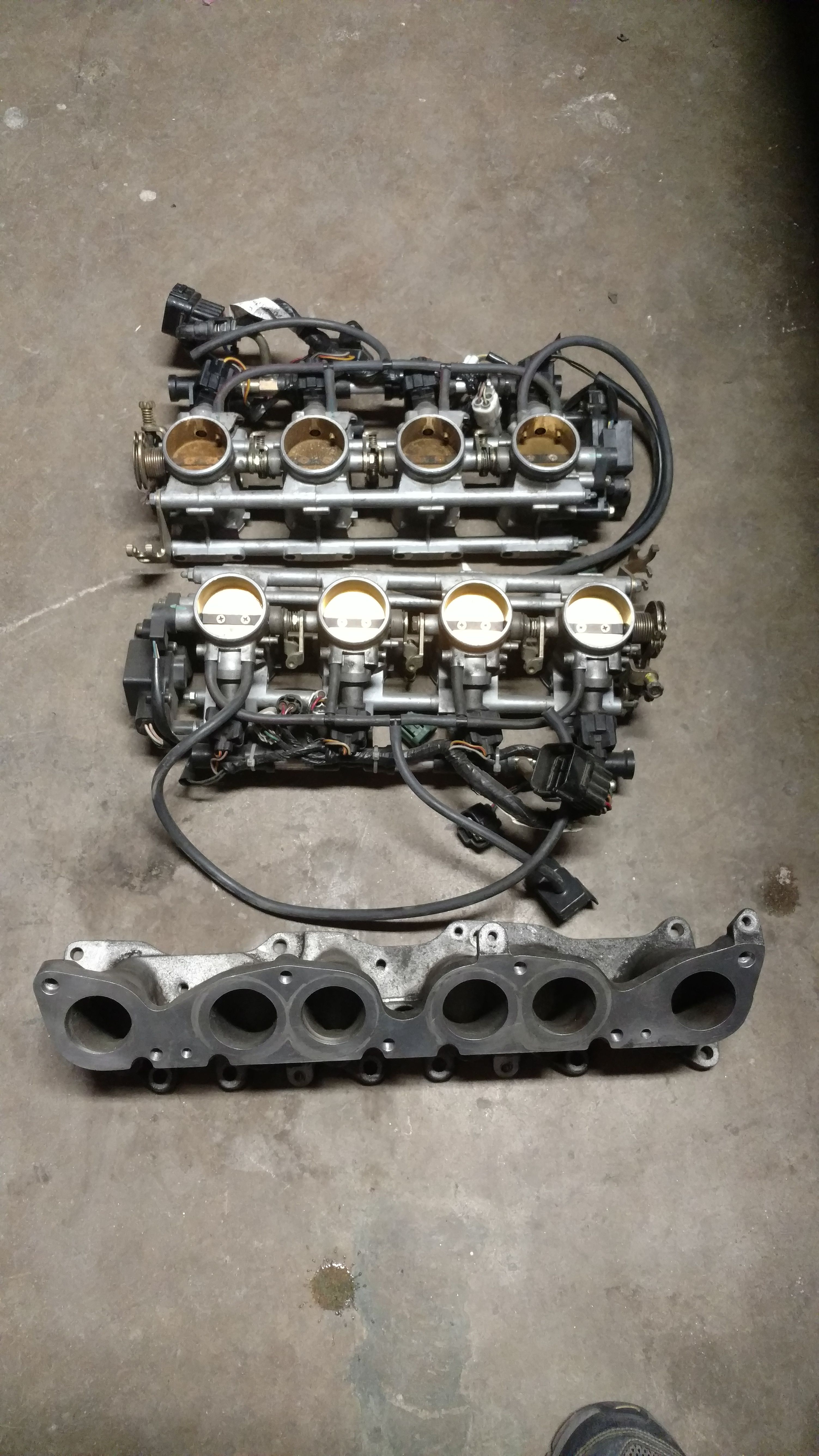ITB Invividual Throttle Body set up for VW VR6 12 valve