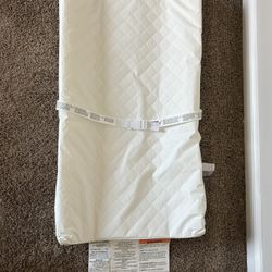 NEW Delta Children Changing Pad 