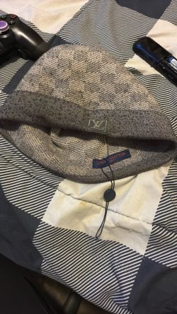 Lv Beanie