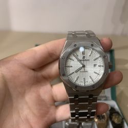 AP Watch Royal Oak series 15400 Automatic Mechanical Movement