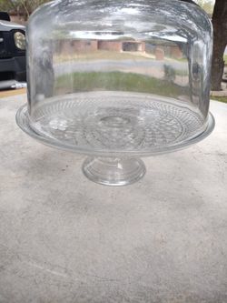 Glass Cake Holder With Cover