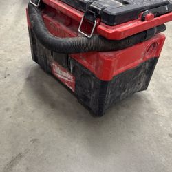 M18 Vacuum Milwaukee 