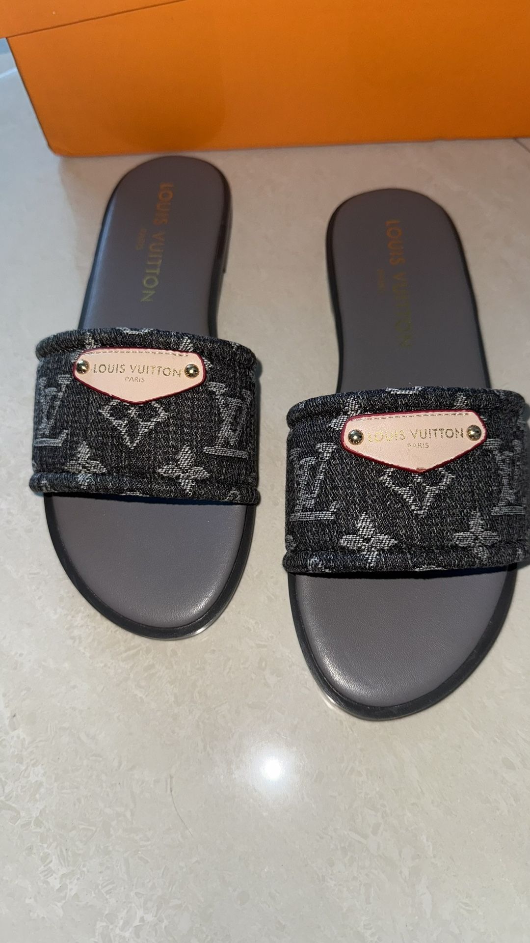Louis Flat Slides Size 37 Sandals