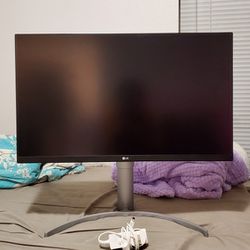 LG 27" 4K UHD Monitor