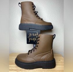 Brand New Puma Dinara Lace Up Casual Boots Brown Women’s size 5.5 394786-04