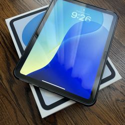 iPad - Excellent Condition