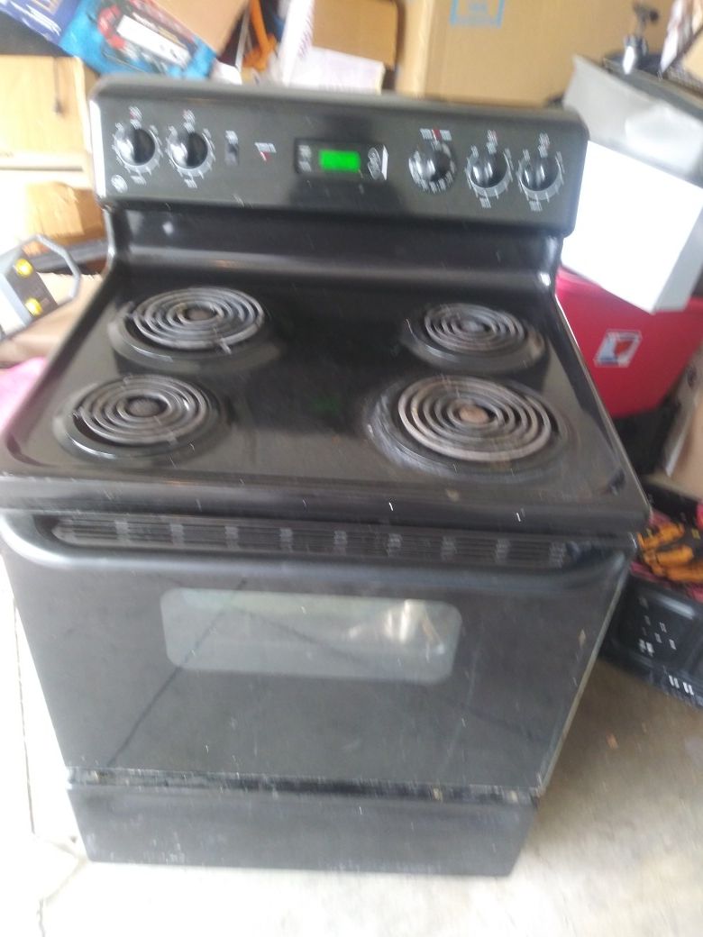 Electric stovetop and dishwasher