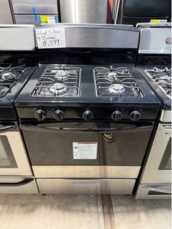 Amana Stainless steel 4 burner range stove
