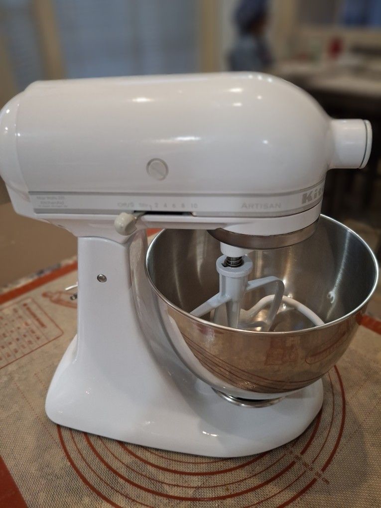 Kitchen Aid Mixer  Artesian