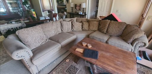 Large 9' x 9' Sectional Sofa - Very Comfortable - Great Family Couch