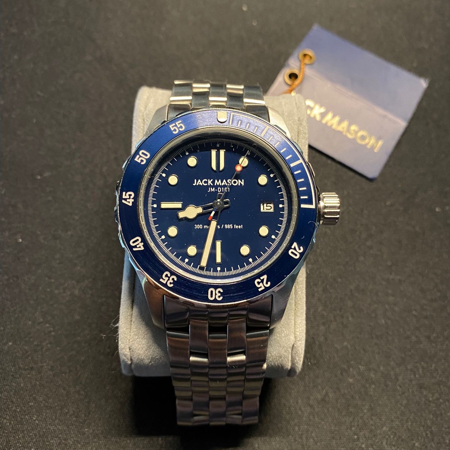 Jack mason d101 diver watch 2025