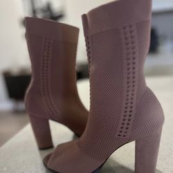 Womens Sz 7 Peep Toe Heels Boots