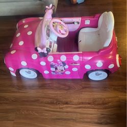 Minnie Car  