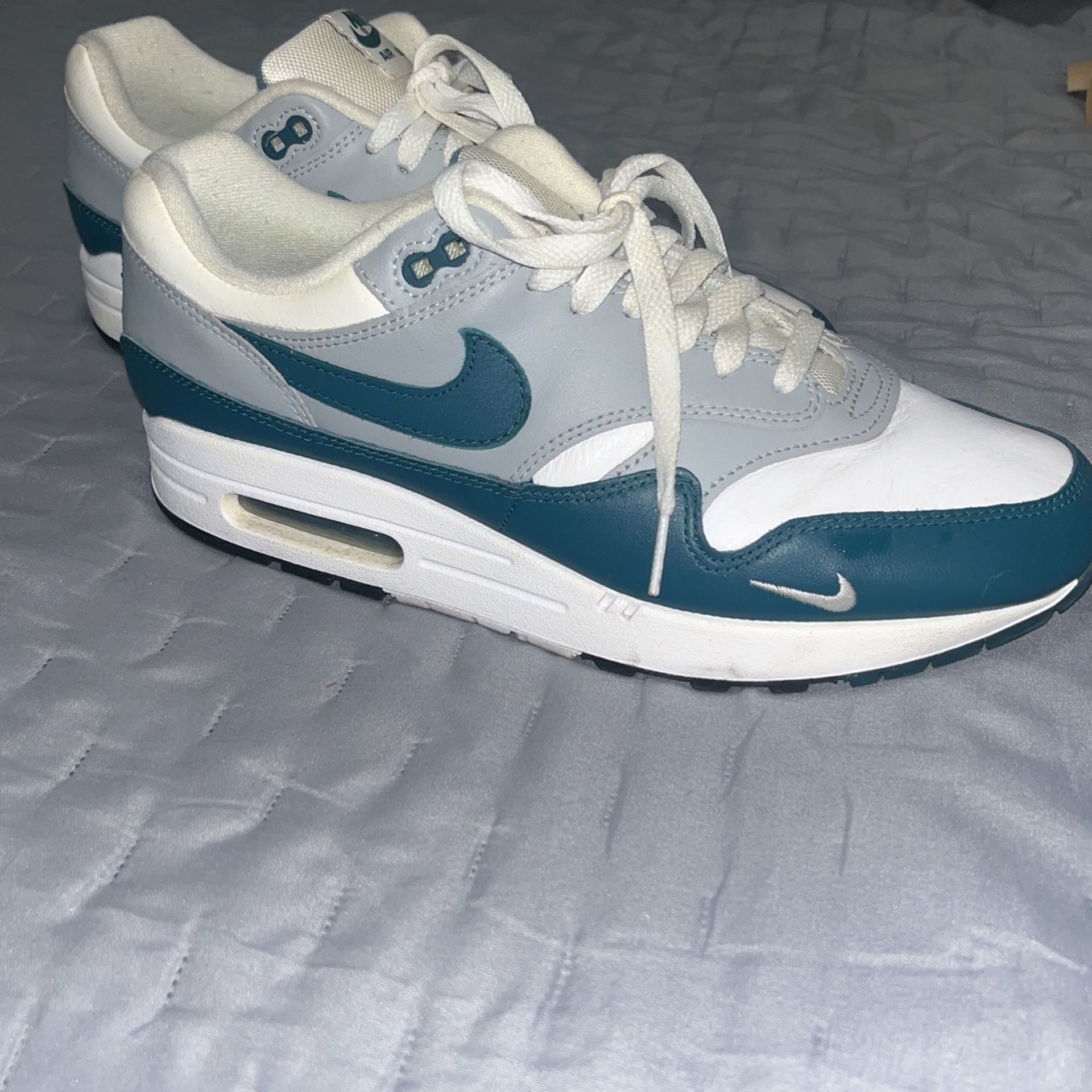 Air max 1 Size 9
