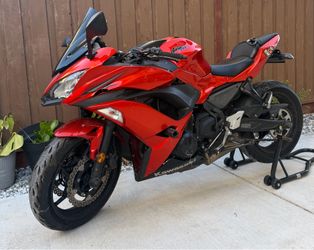 Kawasaki ninja 650 blown engine as is