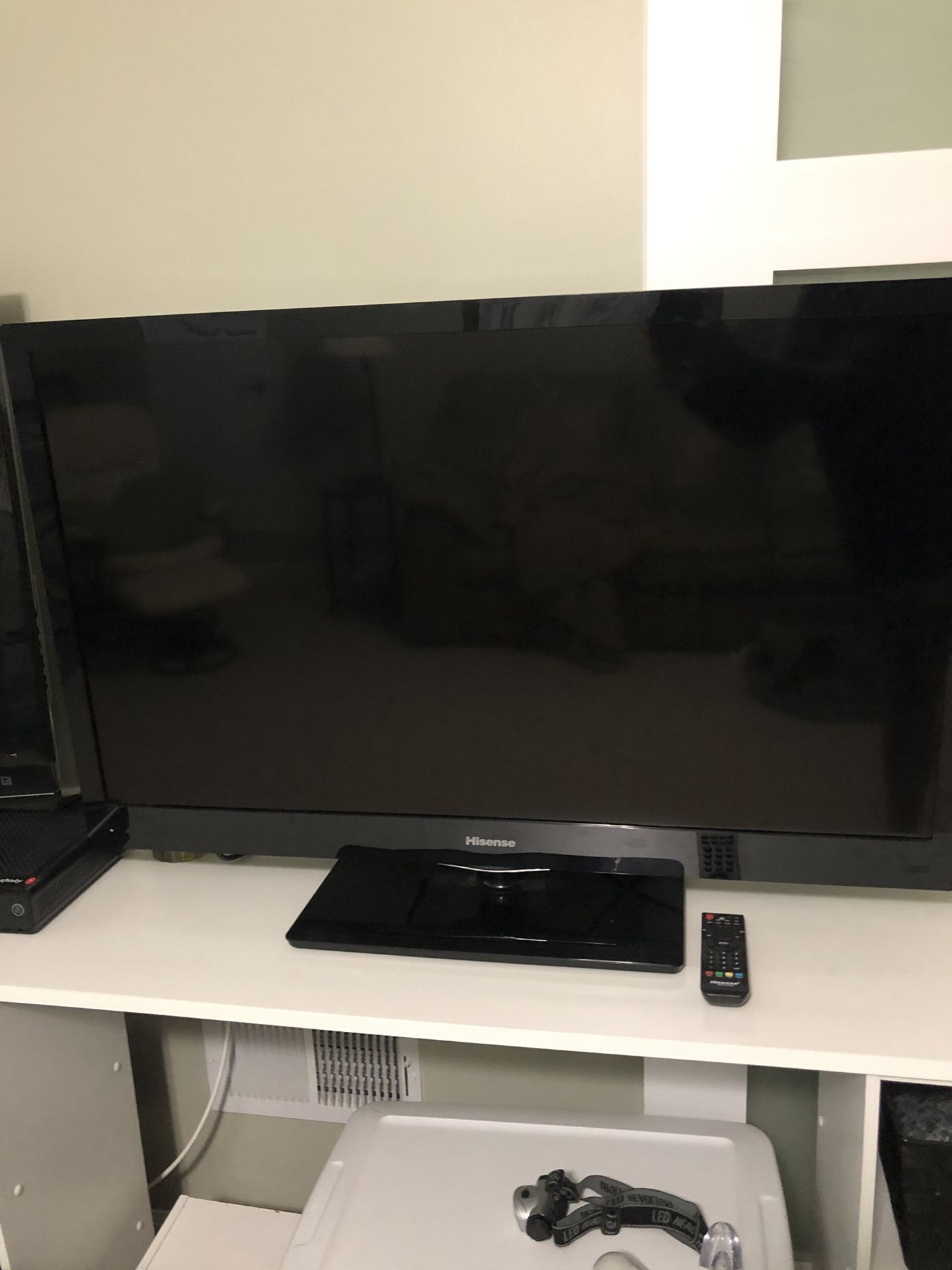 Hisense 42 inch TV