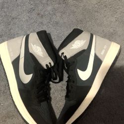 JORDAN 1s