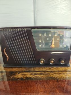 Antique radios