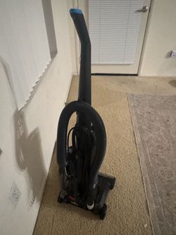 Upright Vacuum Cleaner with Hose