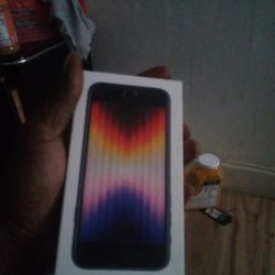 Iphone SE Brand New In The Box 2