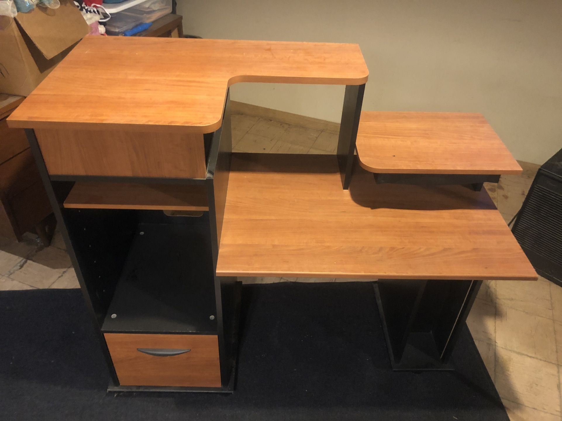 Desk & Chair