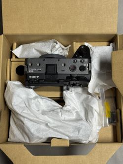 Sony FX3A Like New Full Kit – Barely Used – $3950 Firm