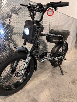 750 Watt Electric E-Bike, 35Mph, Miami Style, 20x4.0 Fat Tire