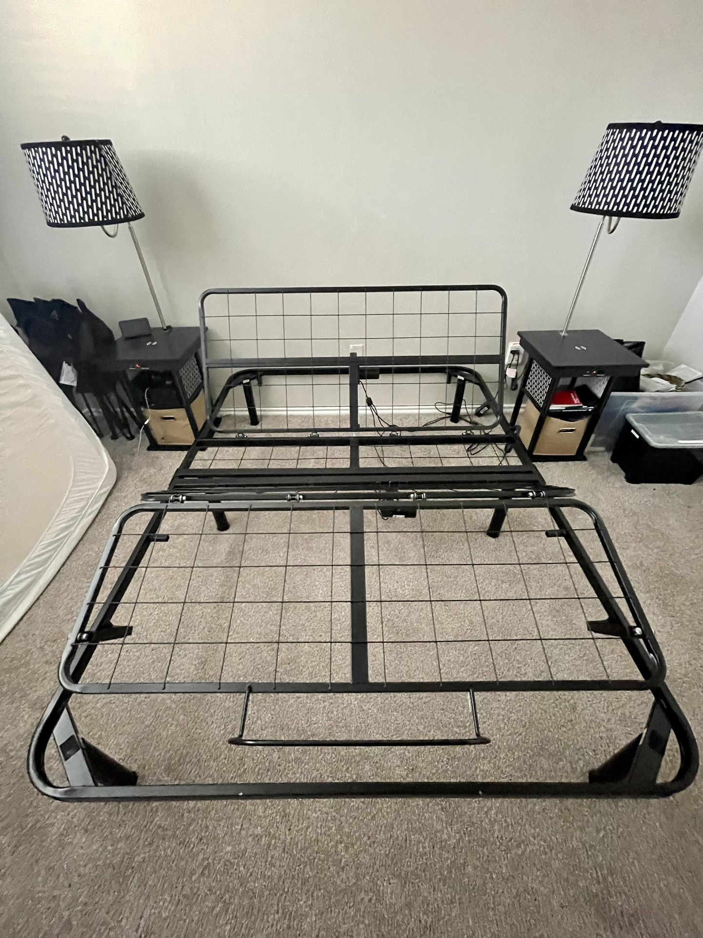 LINENSPA Adjustable Bed Base - Motorized Head and Foot Incline - Quick and Easy Assembly