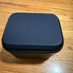 Tesla Tire Inflator/seal