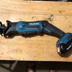 Makita 18v Sawsall