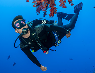 NEW Men's Scuba Pro Air 2 BCD with Regulator, Mikron Yoke, and Gauge. Never Used.