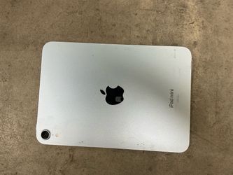 Like-New iPad Mini (Latest Version) – Still Under Apple Warranty