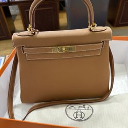  HERMÈS HANDBAG KELLY 28