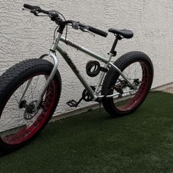 MONGOOSE FAT TIRE BICYCLE