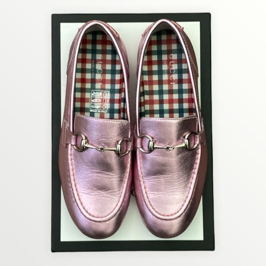 EUC Pink Gucci Metallic Horse Bit Loafer Size 31